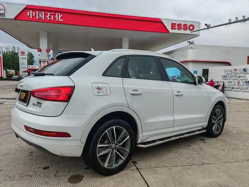 Audi Q3 2018 30th Anniversary Edition 30 TFSI Fashion Model — миниатюра 7
