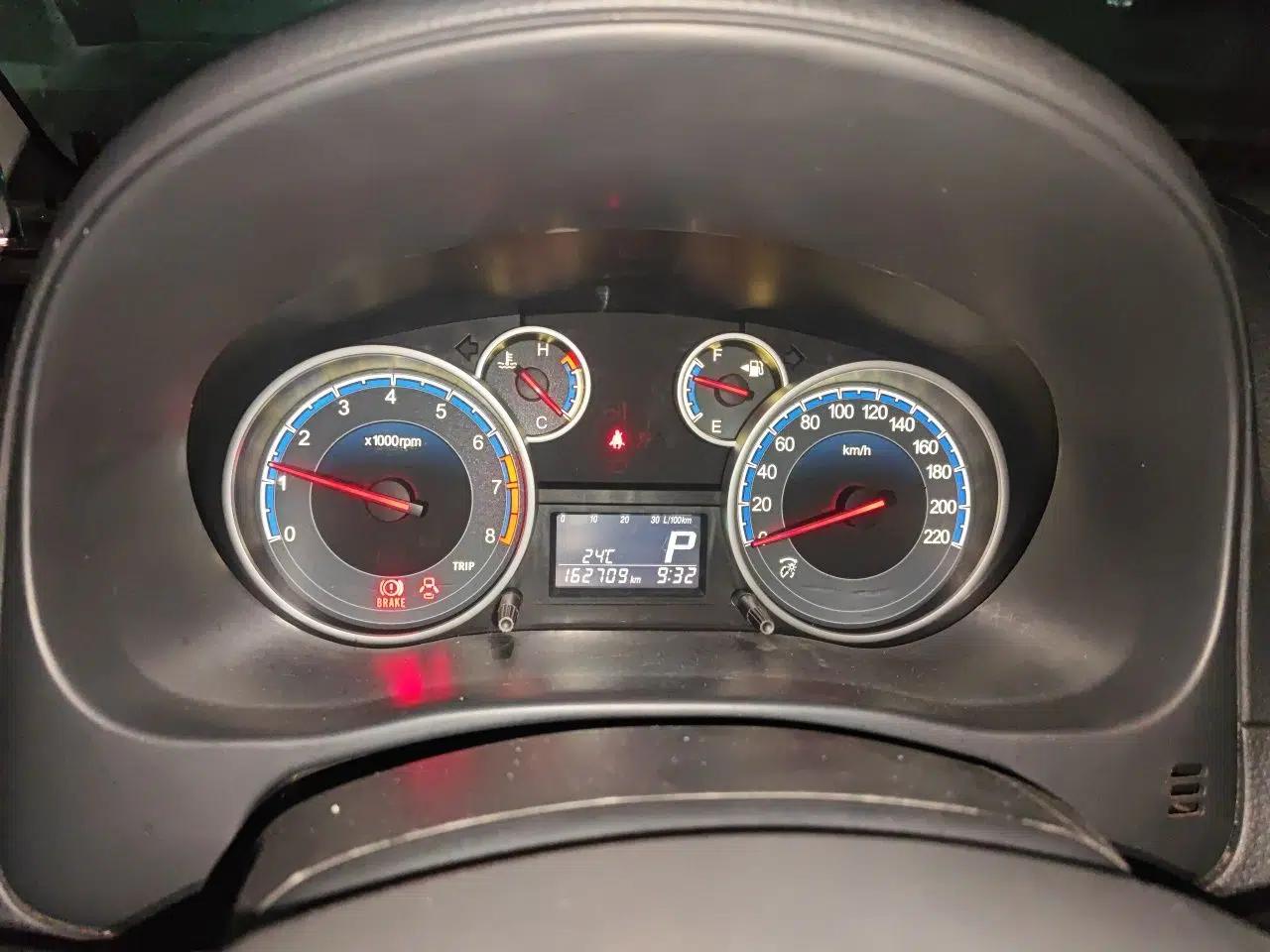 Suzuki SX4 2012 Ruiqi 1.8L Automatic Sport Model — миниатюра 11