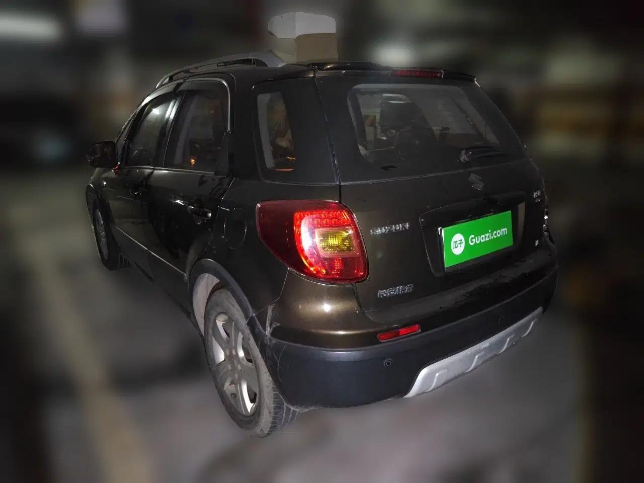 Suzuki SX4 2012 Ruiqi 1.8L Automatic Sport Model — миниатюра 4
