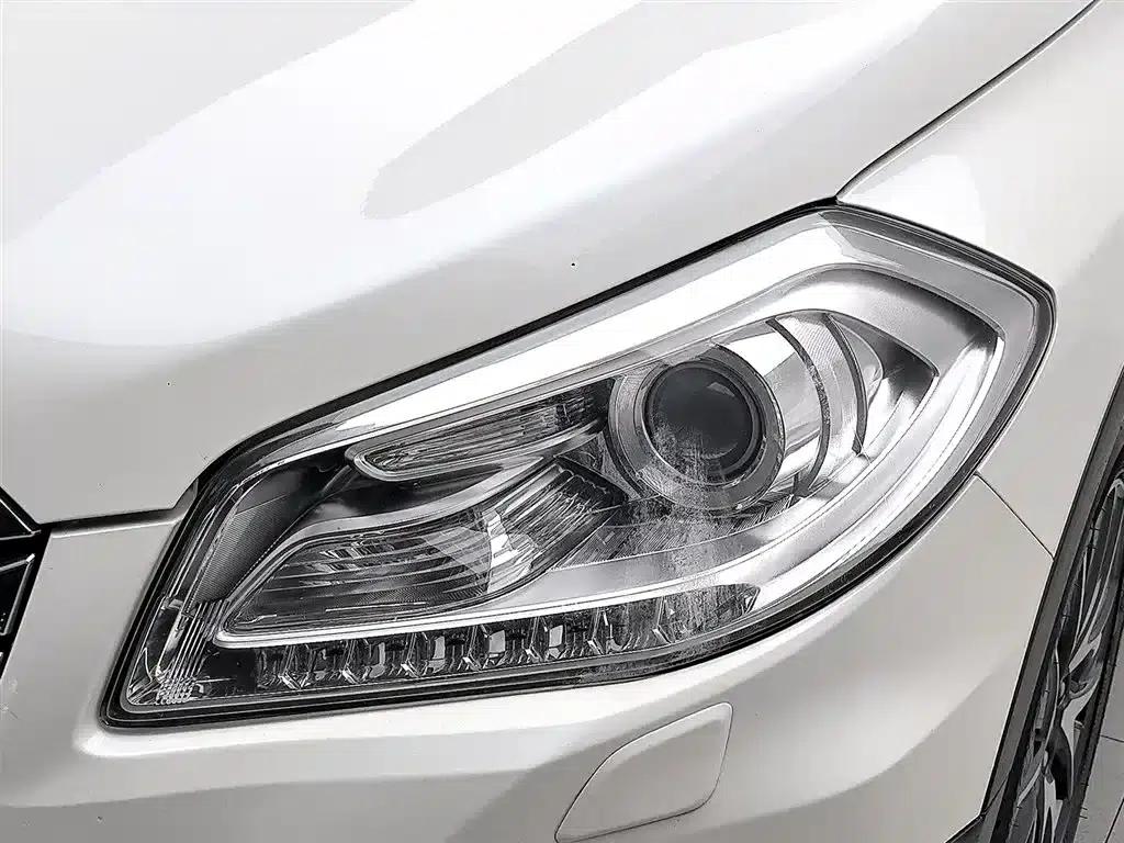 2014 Vitara 1.6L CVT 4WD Premium — миниатюра 7
