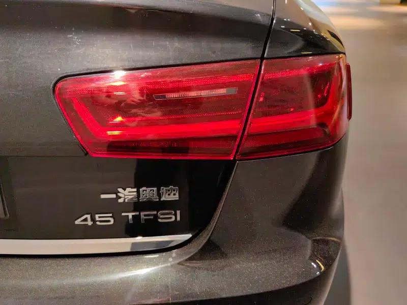 Audi A6L 2018 30th Anniversary Edition 35 TFSI Sport — миниатюра 9
