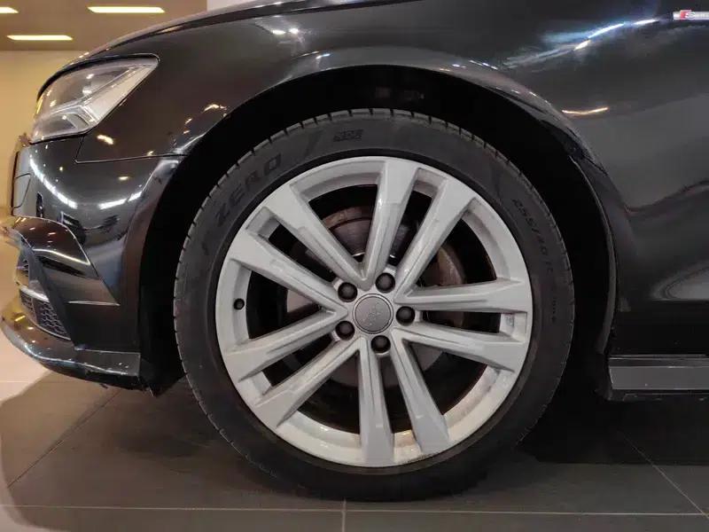 Audi A6L 2018 30th Anniversary Edition 35 TFSI Sport — миниатюра 10