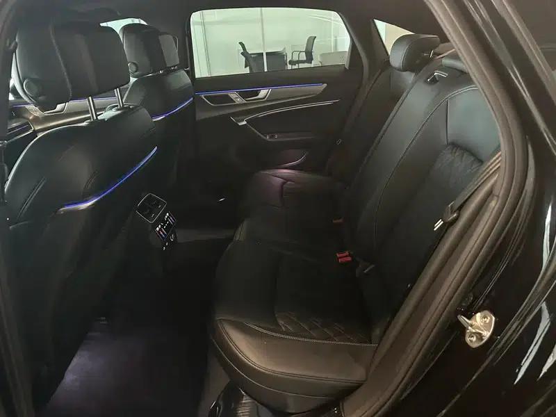 Audi A6L 2025 45 TFSI Premium Dynamic Edition — миниатюра 24