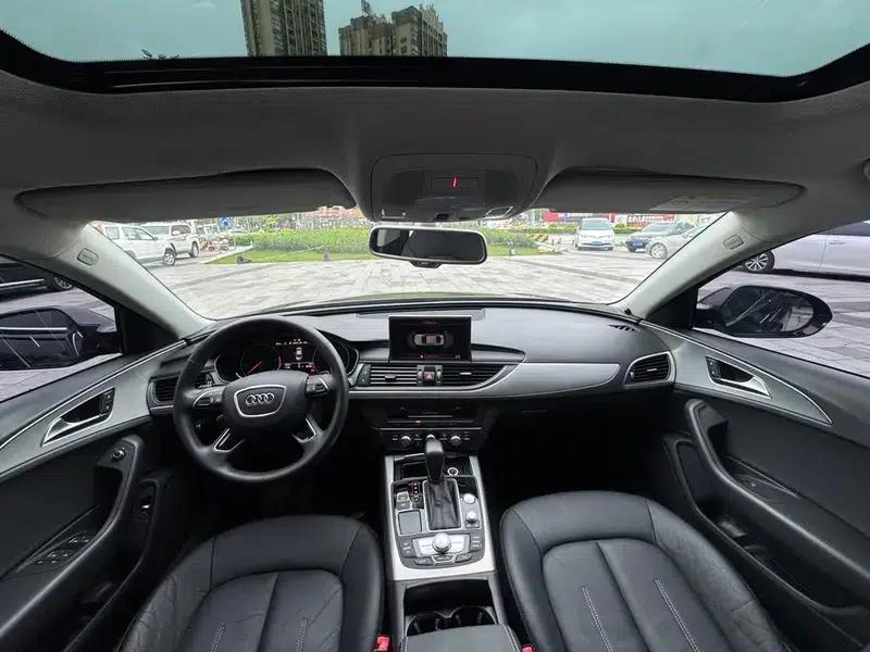 Audi A6L 2018 30th Anniversary Edition 35 TFSI Fashion Model — миниатюра 22