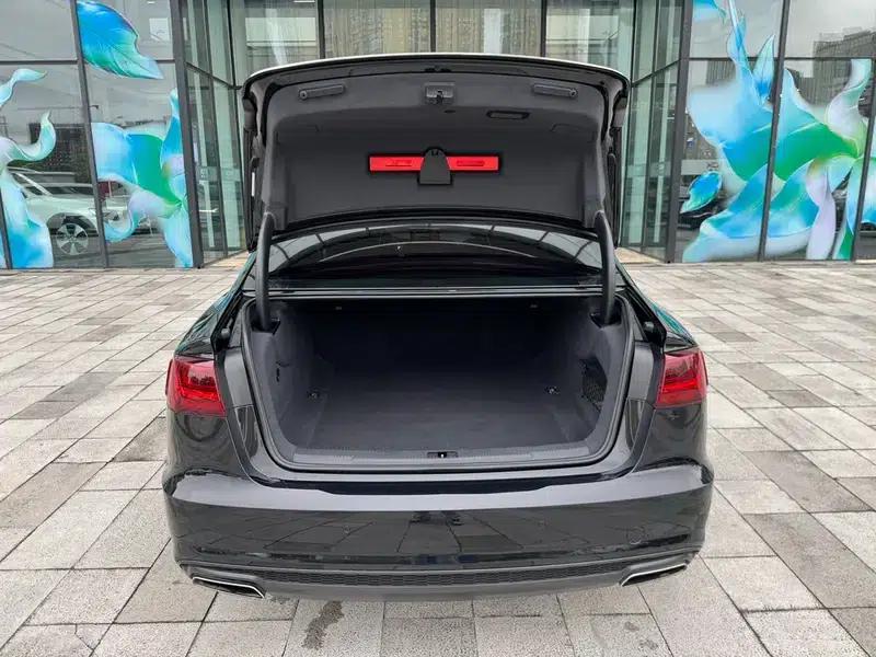 Audi A6L 2018 30th Anniversary Edition 35 TFSI Fashion Model — миниатюра 29
