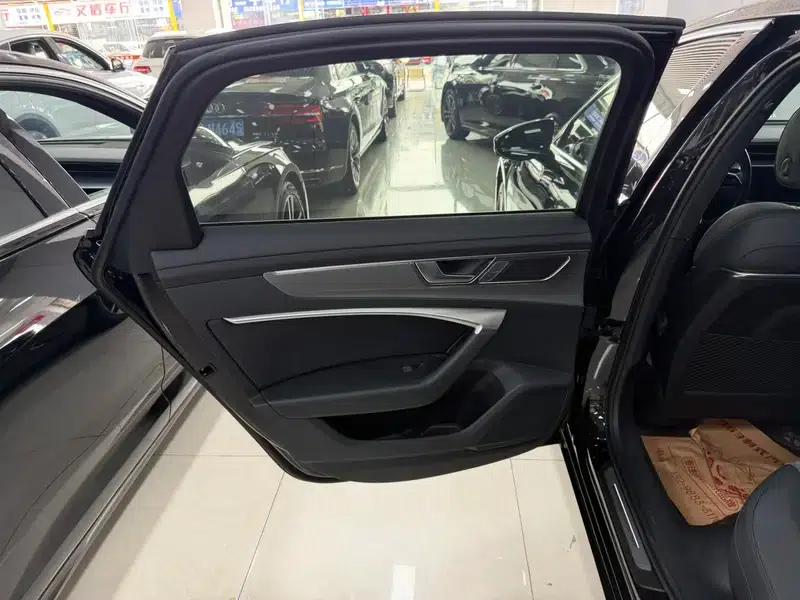 Audi A6L 2024 40 TFSI Luxury Elegance — миниатюра 19