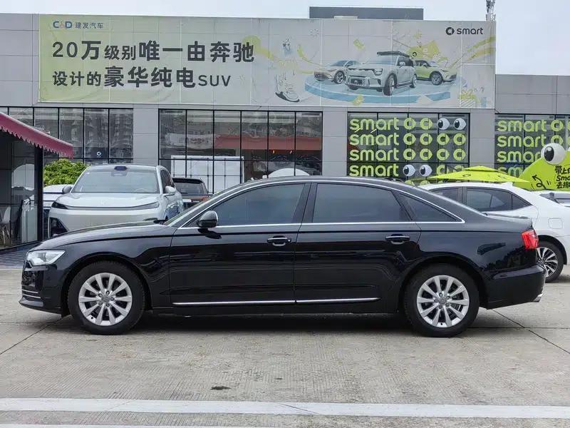 Audi A6L 2015 TFSI Millionth Anniversary Smart Edition — миниатюра 4
