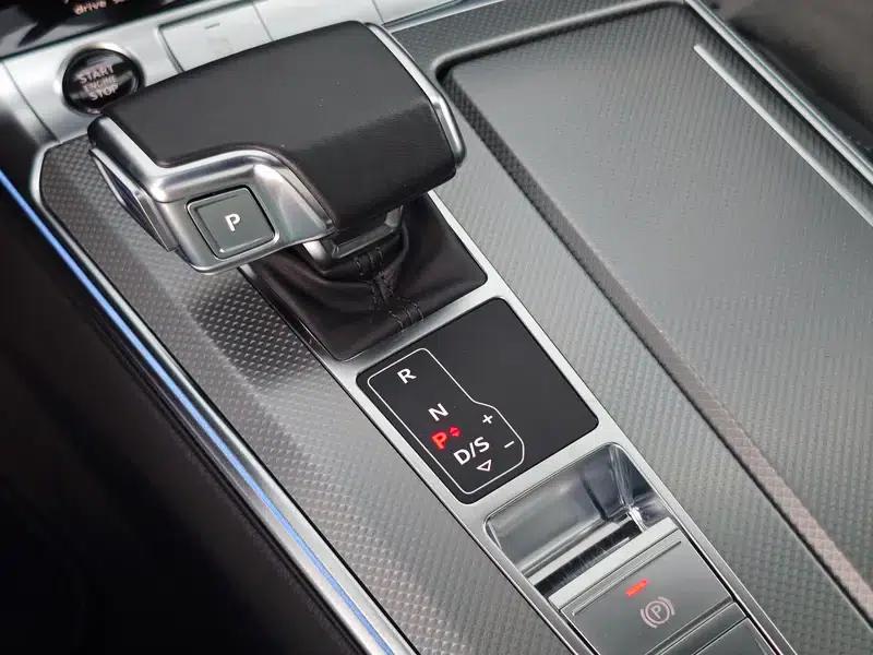 Audi A6L 2023 40 TFSI Luxury Dynamic — миниатюра 17