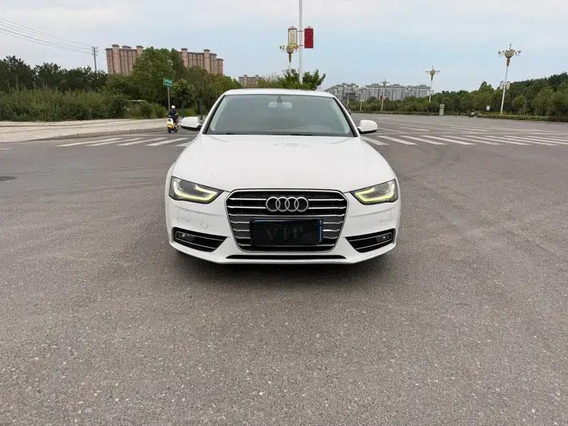 Audi A4L 2015 35 TFSI Automatic Standard Edition — миниатюра 2