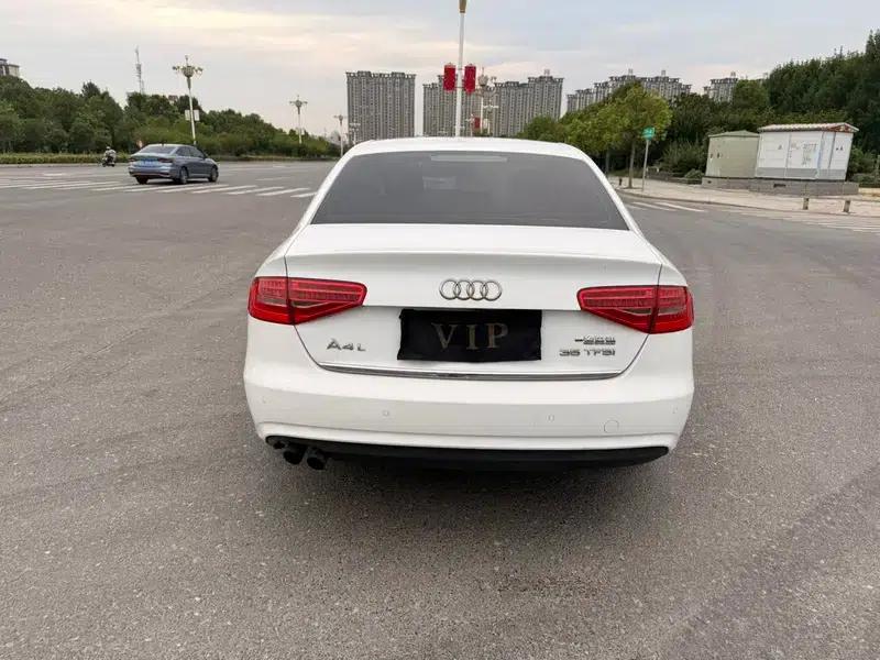 Audi A4L 2015 35 TFSI Automatic Standard Edition — миниатюра 5