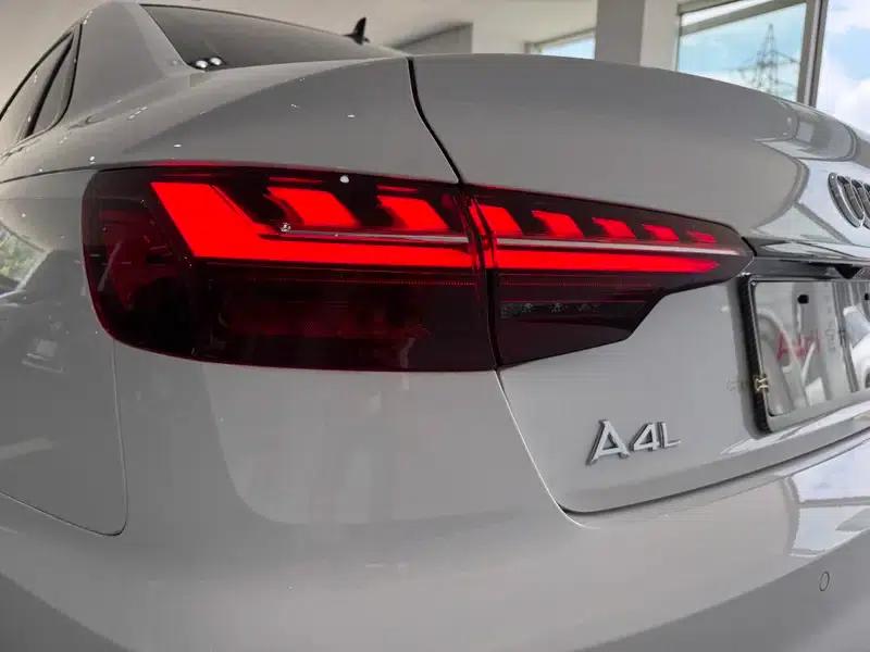 Audi A4L 2025 2 Million Unit Enjoyment Edition 40 TFSI Luxury Dynamic Model — миниатюра 10