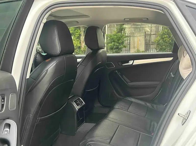 Audi A4L 2015 35 TFSI Automatic Standard Edition — миниатюра 9