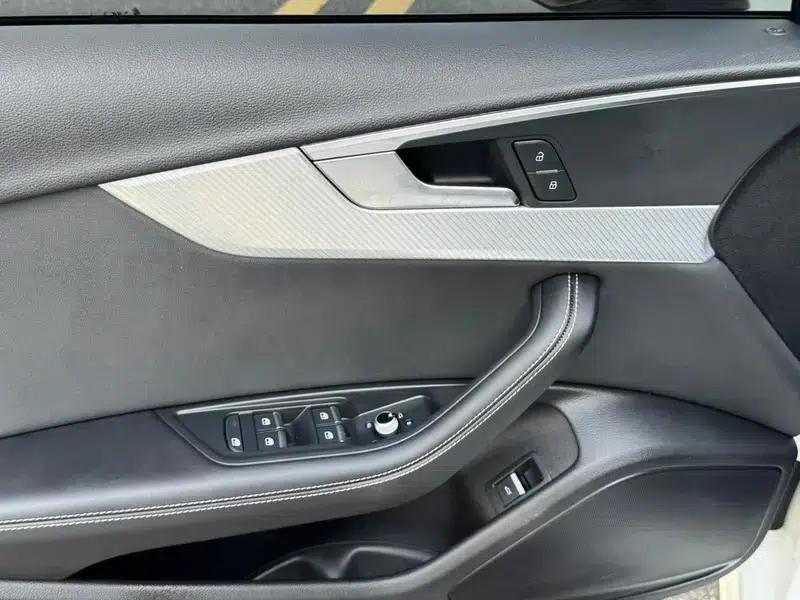 Audi A4L 2020 40 TFSI Fashion Dynamic Edition — миниатюра 23