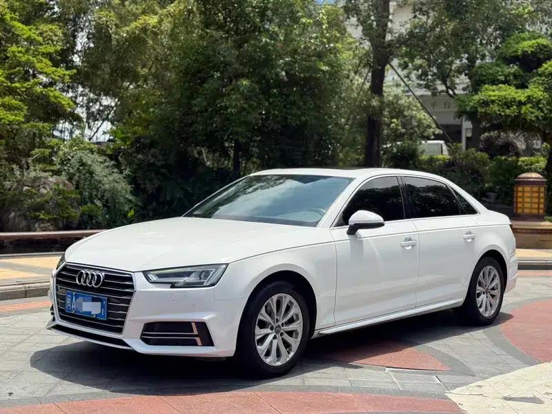 Audi A4L 2019 40 TFSI Progressive (China VI Emission Standard) — миниатюра 1