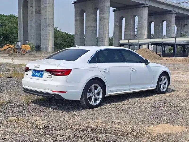 Audi A4L 2017 40 TFSI Fashion Edition — миниатюра 6
