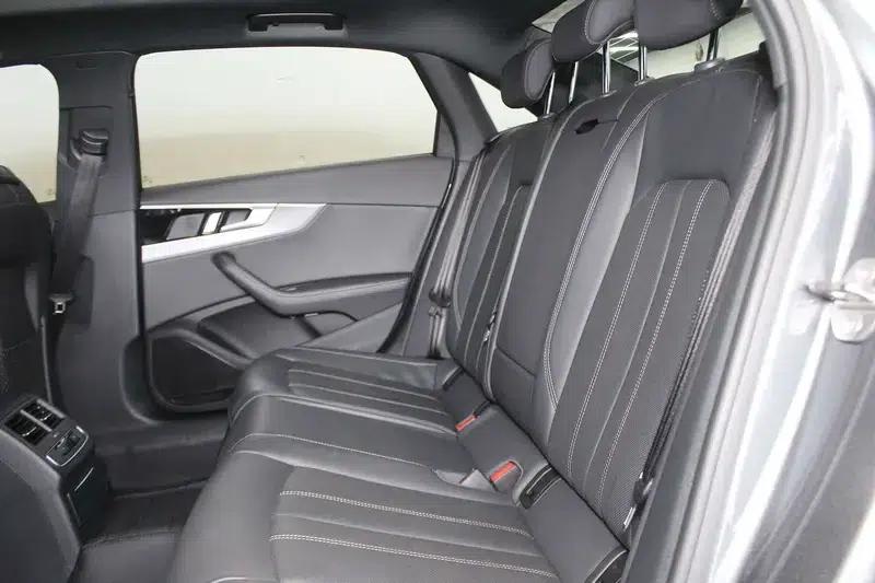 2024 Audi A4L 40 TFSI quattro RS Package (Sports Edition) — миниатюра 13
