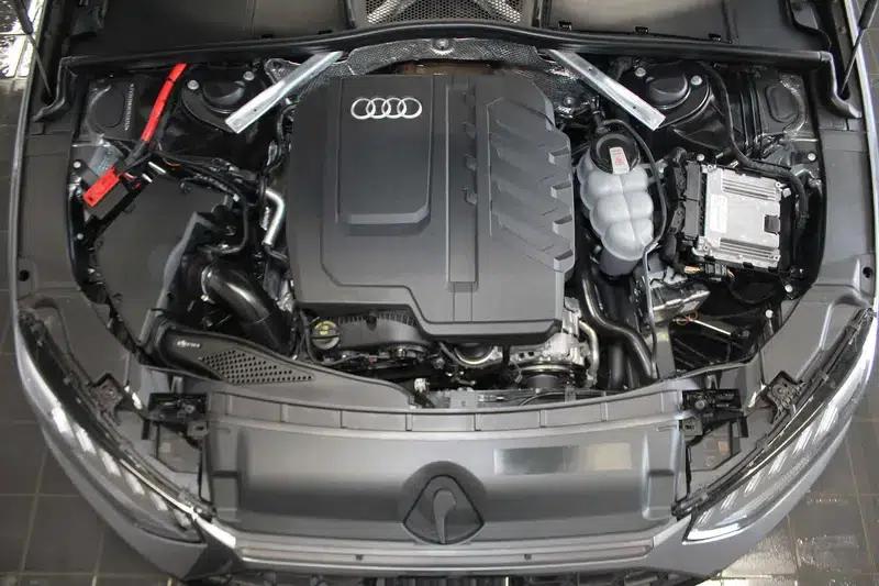 2024 Audi A4L 40 TFSI quattro RS Package (Sports Edition) — миниатюра 6