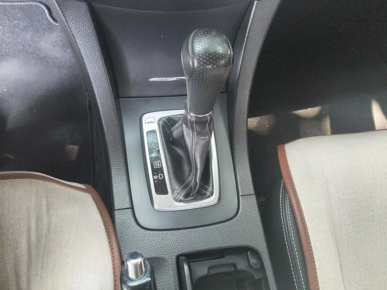 Suzuki Kizashi 2011 2.4L Two-Wheel Drive Sport with Navigation — миниатюра 14