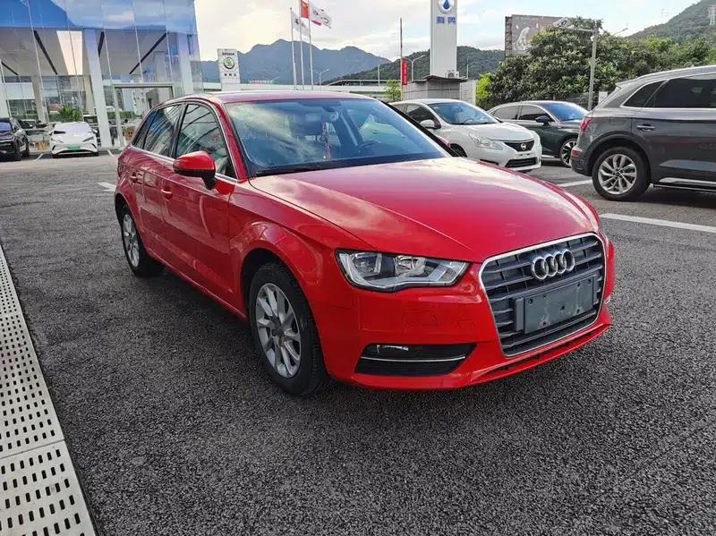 Audi A3 2016 Sportback 35 TFSI Progressive — миниатюра 2