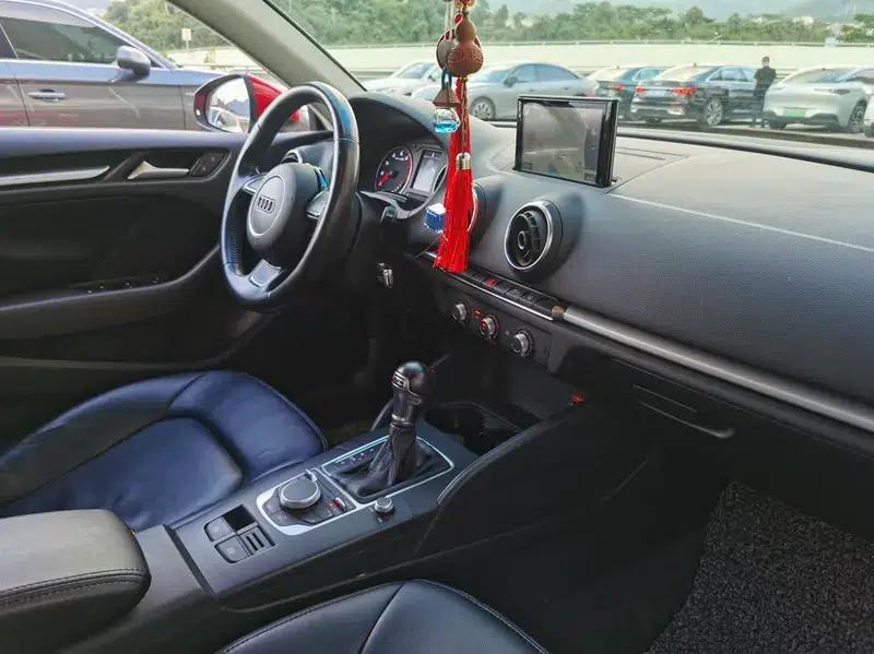 Audi A3 2016 Sportback 35 TFSI Progressive — миниатюра 8