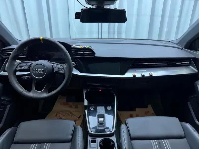 Audi A3 2023 Facelift A3L Limousine 35 TFSI Fashionable Elegant Model — миниатюра 5