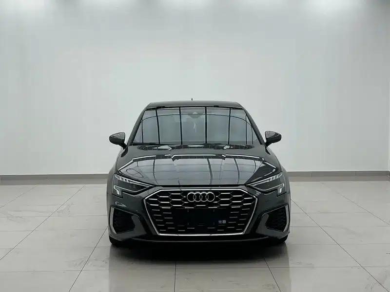 Audi A3 2023 Facelift Sportback 35 TFSI Fashion Sporty Model — миниатюра 2