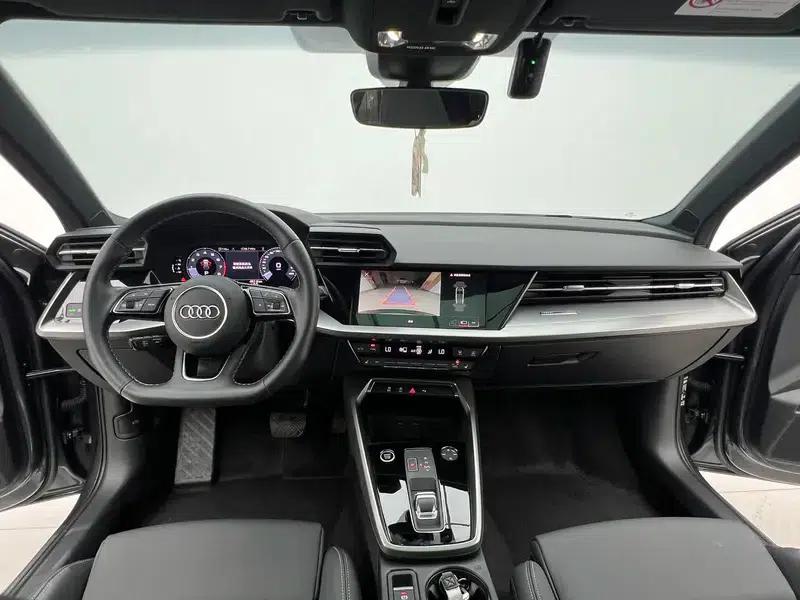 Audi A3 2023 Facelift Sportback 35 TFSI Fashion Sporty Model — миниатюра 13