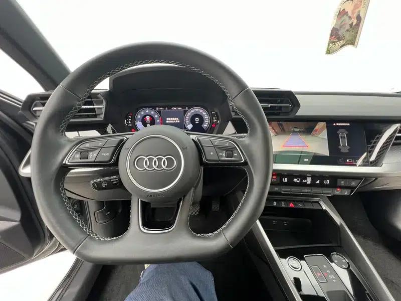 Audi A3 2023 Facelift Sportback 35 TFSI Fashion Sporty Model — миниатюра 15