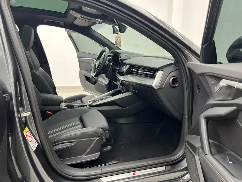 Audi A3 2023 Facelift Sportback 35 TFSI Fashion Sporty Model — миниатюра 20