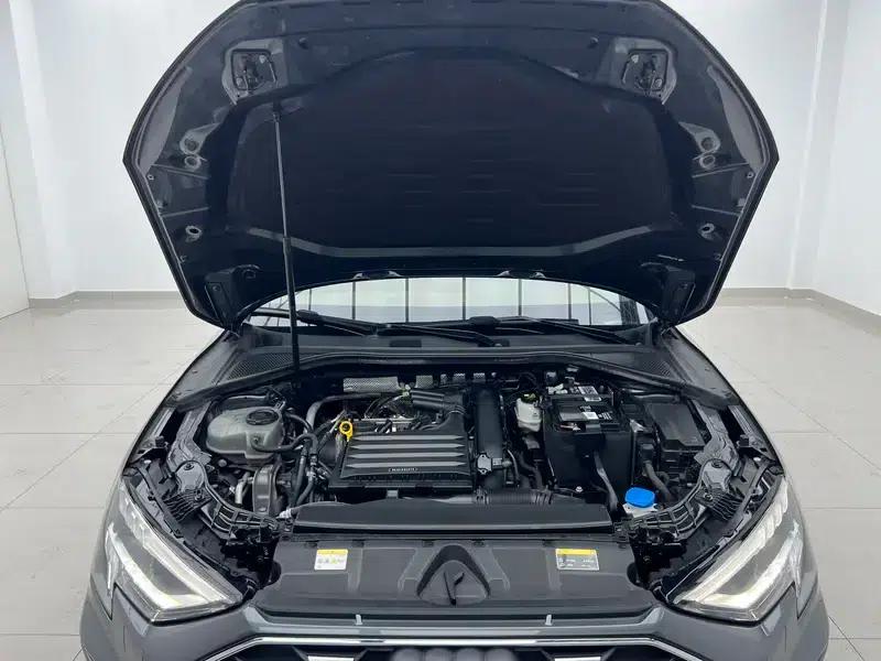 Audi A3 2023 Facelift Sportback 35 TFSI Fashion Sporty Model — миниатюра 7