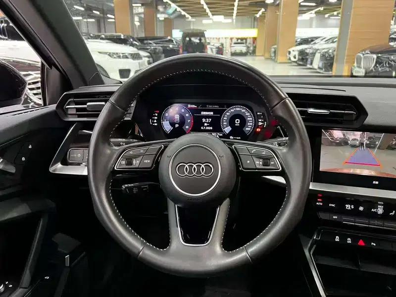 Audi A3 2021 Sportback 35 TFSI Fashion Sport — миниатюра 10