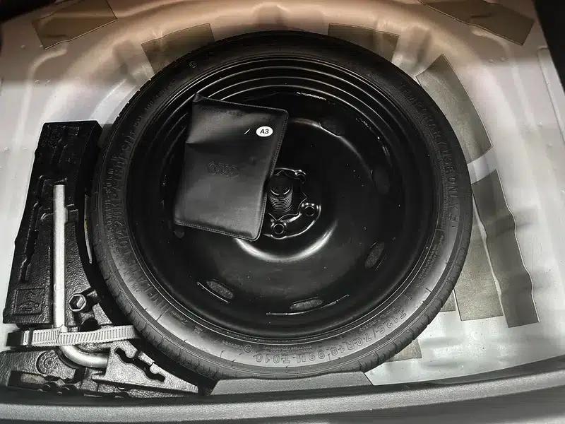 Audi A3 2021 Sportback 35 TFSI Fashion Sport — миниатюра 16