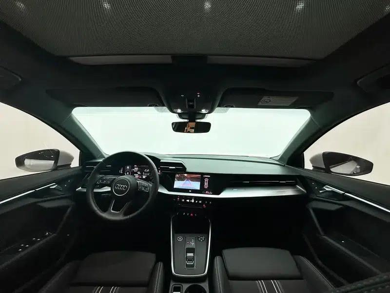 Audi A3 2021 Sportback 35 TFSI Fashion Sport — миниатюра 18