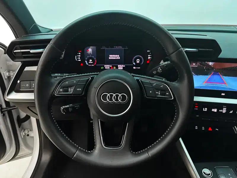 Audi A3 2021 Sportback 35 TFSI Fashion Sport — миниатюра 20