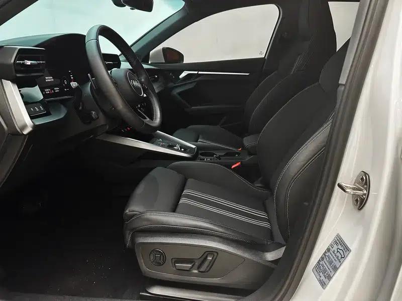 Audi A3 2021 Sportback 35 TFSI Fashion Sport — миниатюра 21