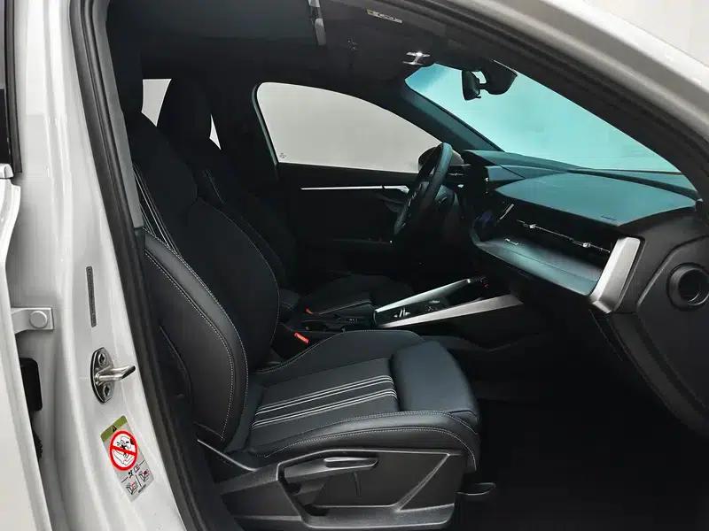 Audi A3 2021 Sportback 35 TFSI Fashion Sport — миниатюра 22
