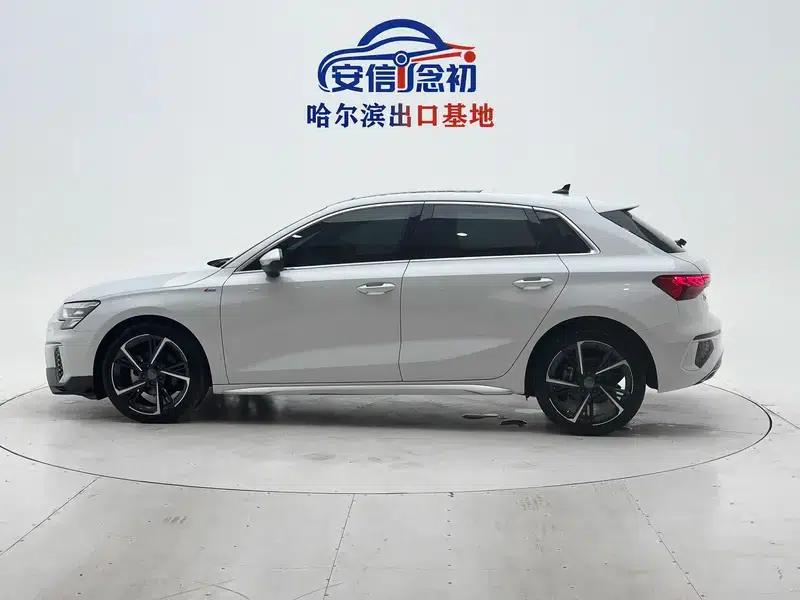 Audi A3 2021 Sportback 35 TFSI Fashion Sport — миниатюра 4