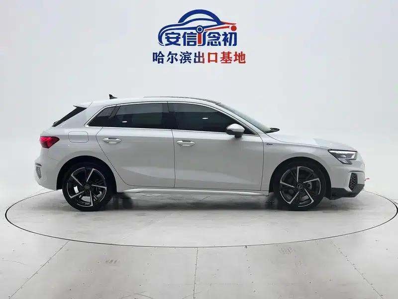 Audi A3 2021 Sportback 35 TFSI Fashion Sport — миниатюра 8