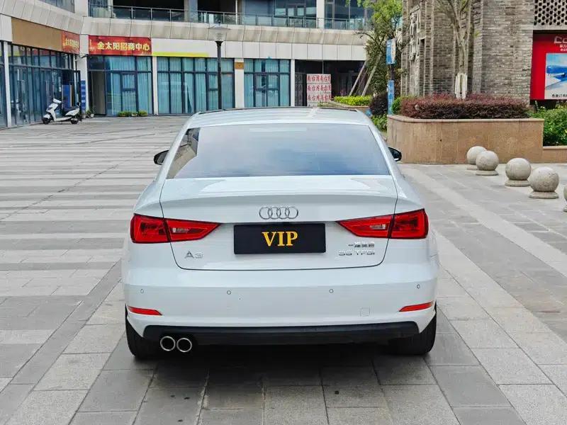 Audi A3 2014 Limousine 35 TFSI Automatic Comfort — миниатюра 5