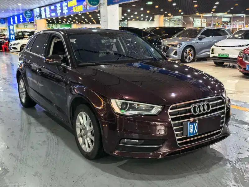 Audi A3 2016 Sportback 35 TFSI Leading Edition — миниатюра 3