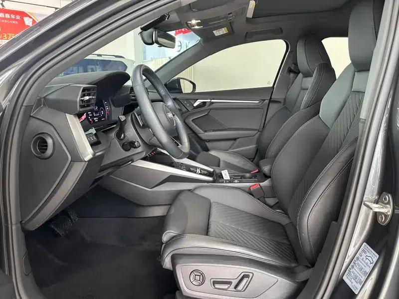Audi A3 2023 Sportback 35 TFSI Fashion Sport — миниатюра 15