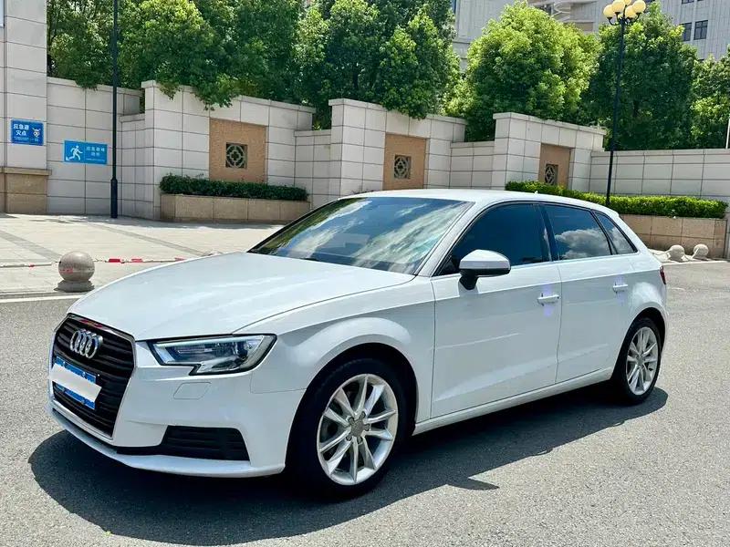 Audi A3 2018 30th Anniversary Edition Sportback 35 TFSI Progressive — миниатюра 1