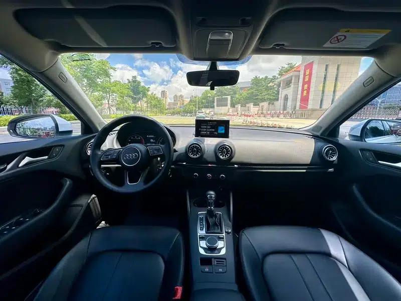 Audi A3 2018 30th Anniversary Edition Sportback 35 TFSI Progressive — миниатюра 8
