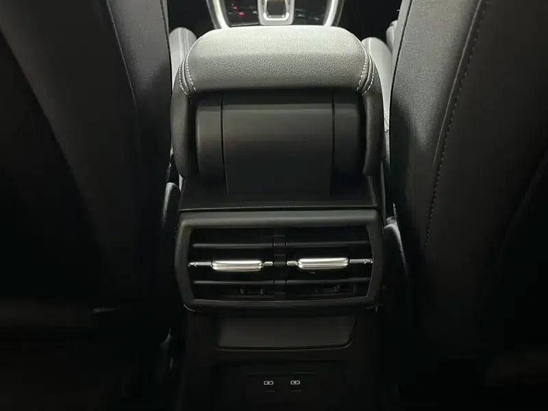 Audi A3 2023 Facelift Sportback 35 TFSI Fashion Sporty Model — миниатюра 23