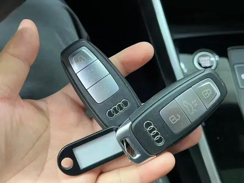 Audi A3 2023 Facelift Sportback 35 TFSI Fashion Sporty Model — миниатюра 9