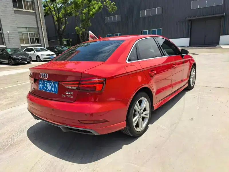 Audi A3 2018 30th Anniversary Edition Limousine 35 TFSI Fashion Model — миниатюра 6