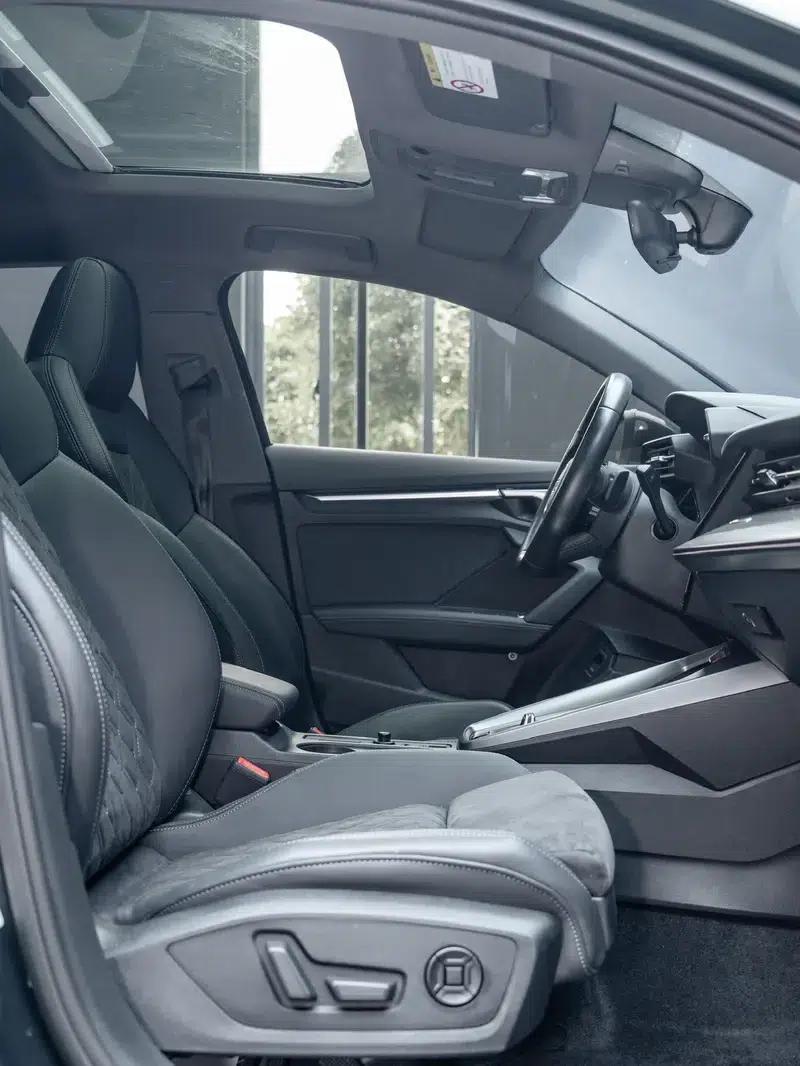 Audi A3 2022 Sportback 35 TFSI Luxury Sport — миниатюра 20