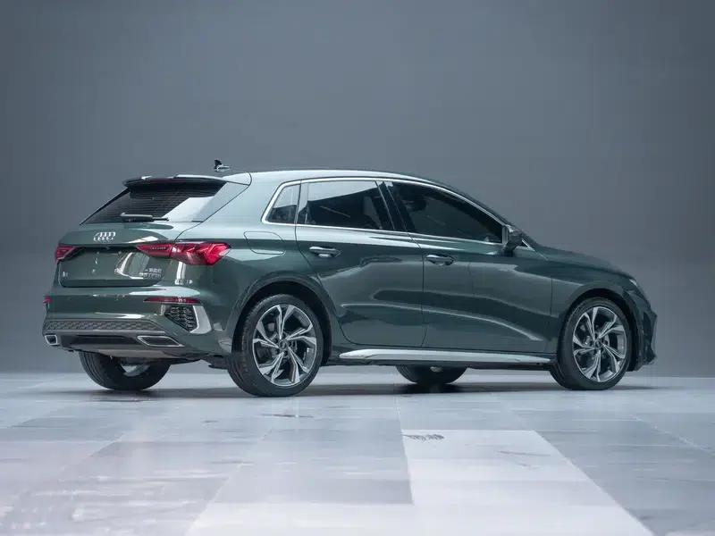 Audi A3 2022 Sportback 35 TFSI Luxury Sport — миниатюра 7