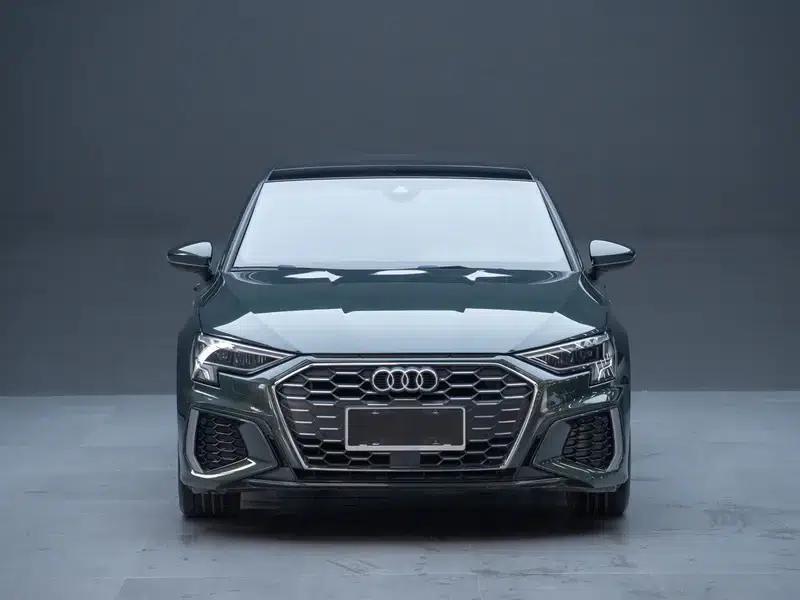 2022 Audi A3 A3L Limousine 35 TFSI Luxury Sport — миниатюра 2