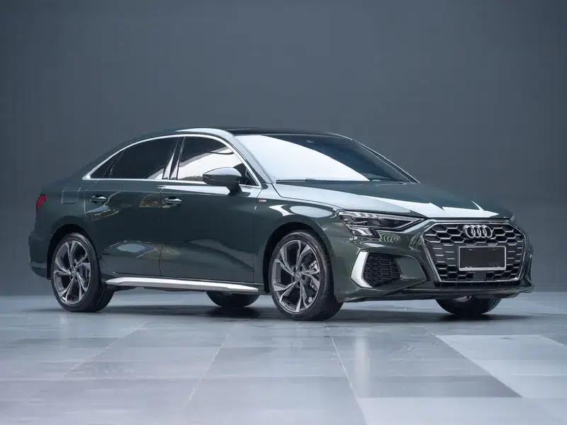 2022 Audi A3 A3L Limousine 35 TFSI Luxury Sport — миниатюра 3